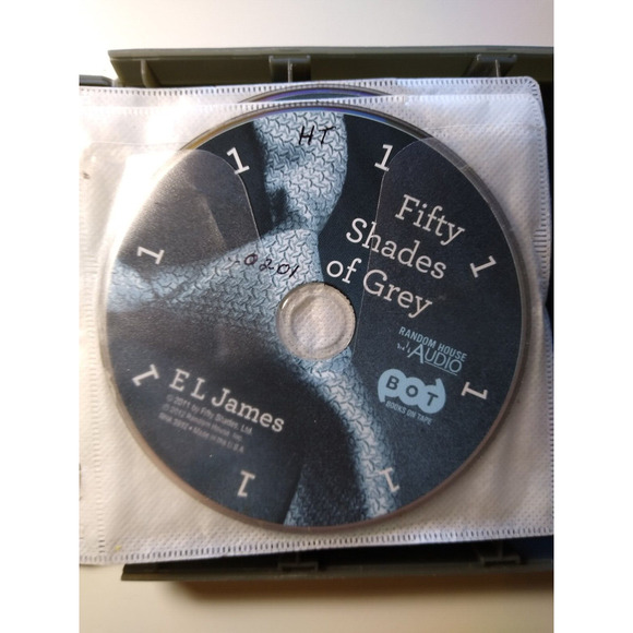 Fifty Shades Of Grey Unabridged 16-Disc Set AUDIO BOOK CD Erotic Secrets In Case - Picture 4 of 5